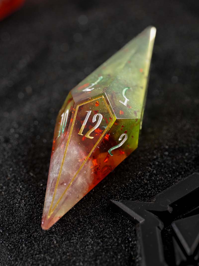 Enchanted Hollylight (7-Piece Dice Set)